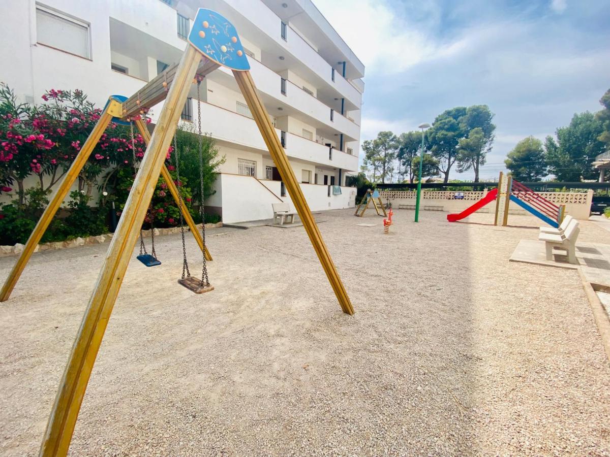 Apartamento Completo Frente Al Mar Creixell Exterior photo